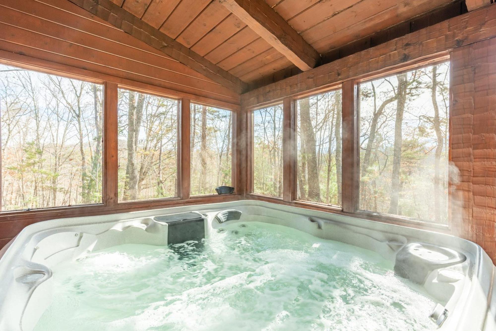Dudley II By Avantstay Comfortable Cabin W Hot Tub Views Пиджен-Фордж Экстерьер фото